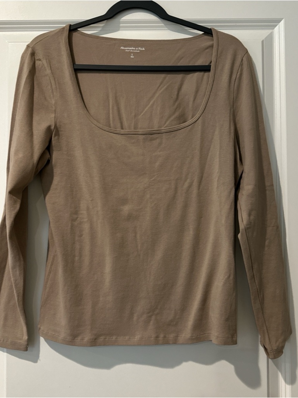 Abercrombie & Fitch Scoop Neck Long Sleeve Top - Taupe